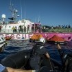 Seenotizen 12: Die «Sea-Watch 4» nahm weitere 150 Flüchtlinge auf und wartet auf eine Anlaufstelle.