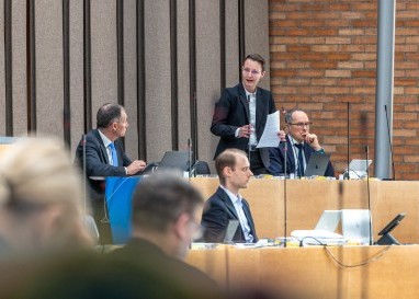 Das Stimmvolk der reformierten Zürcher Landeskirche stimmt im Herbst über Klimaschutzmassnahmen ab