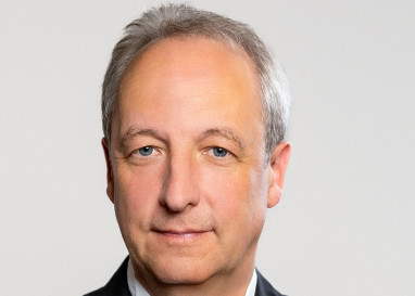 Bischof Christian Stäblein über das Kirchesein in Zeiten erstarkender Rechtspopulisten