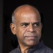 Der Ayurvedapraktiker Elango Erambamoorty betet regelmässig für seine Patienten und Patientinnen.
